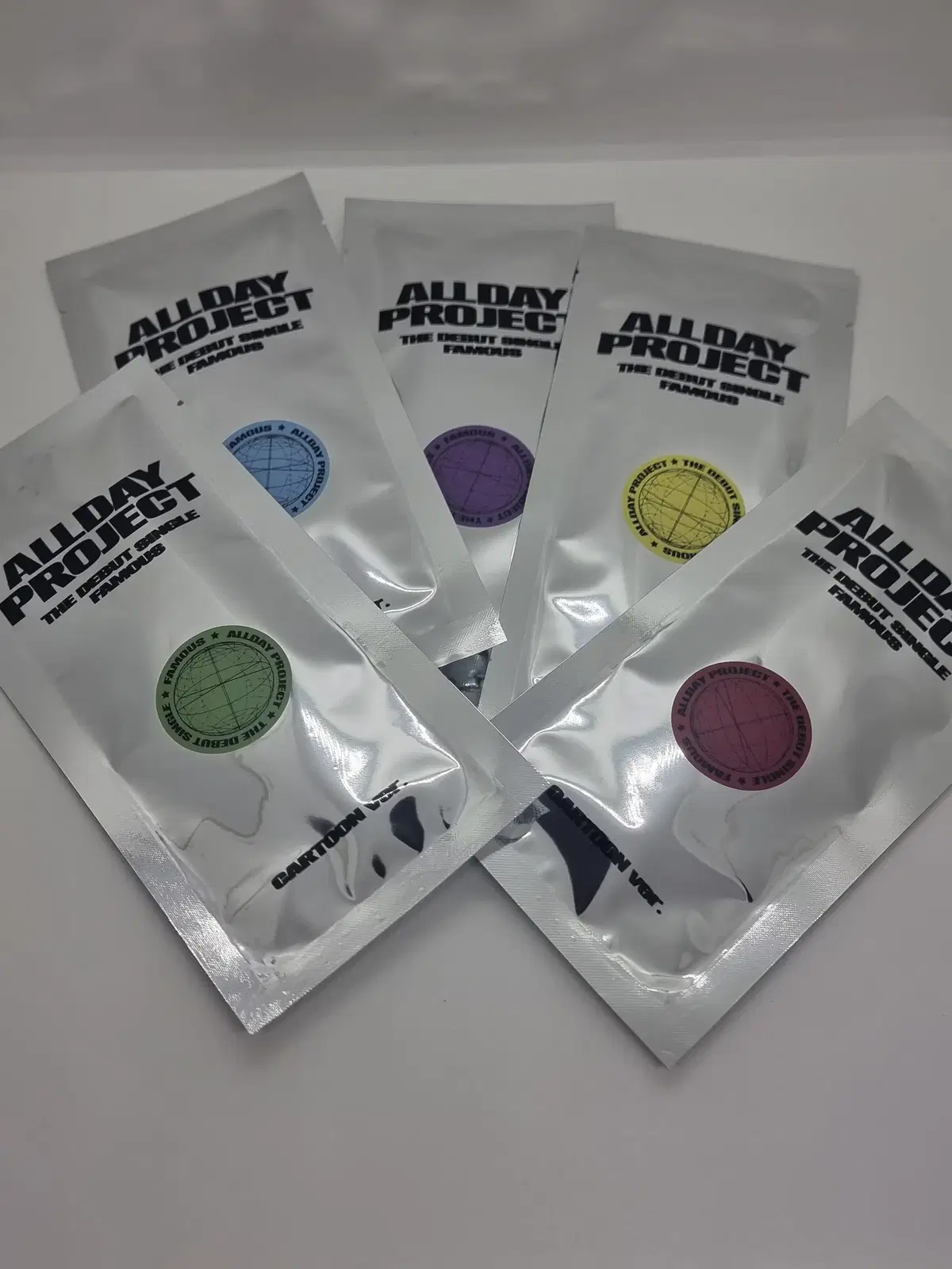 新品未開封 ALLDAY PROJECT オルデプ　mwave サイン入り 楽天市場】[Mwave直筆サイン＋フォトカード特典] ALLDAY PROJECT